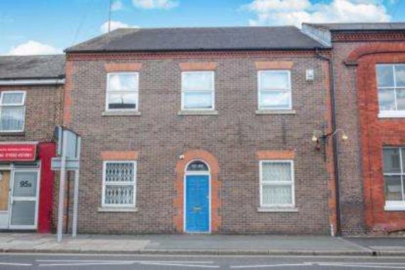 6 Bedroom Detached